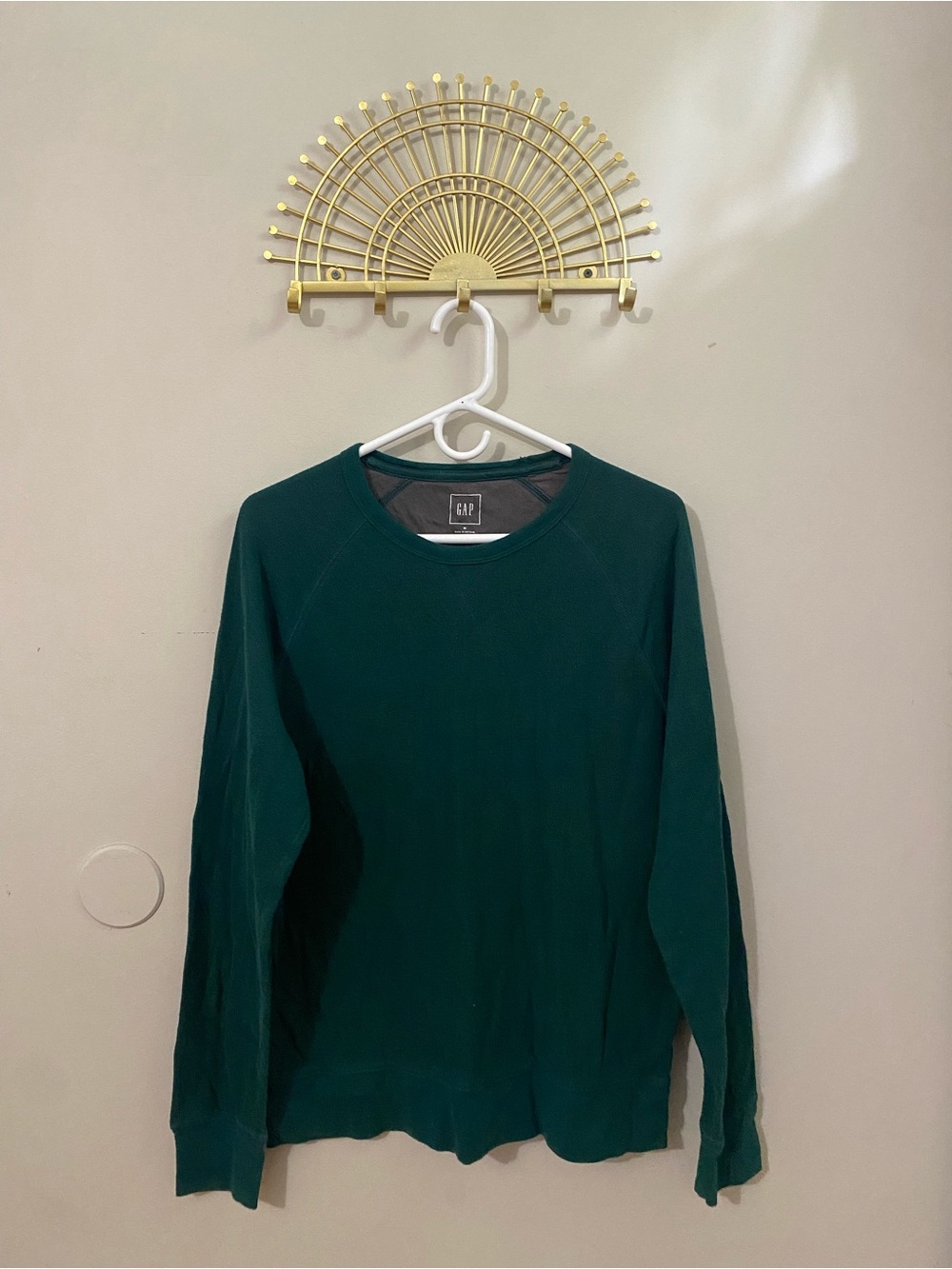 GAP Men's Long Sleeve Crewneck Sweater Tee
